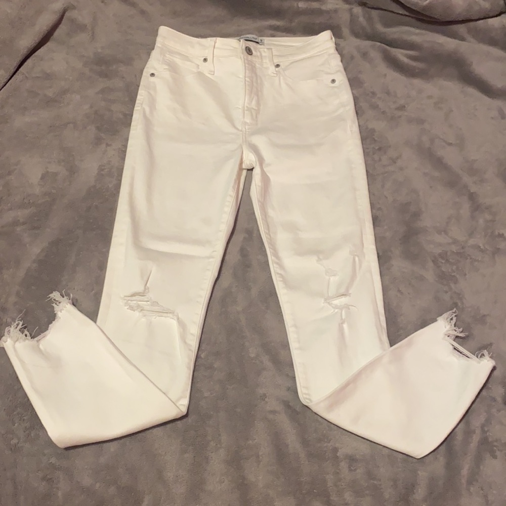 A&F high rise jeans NWOT